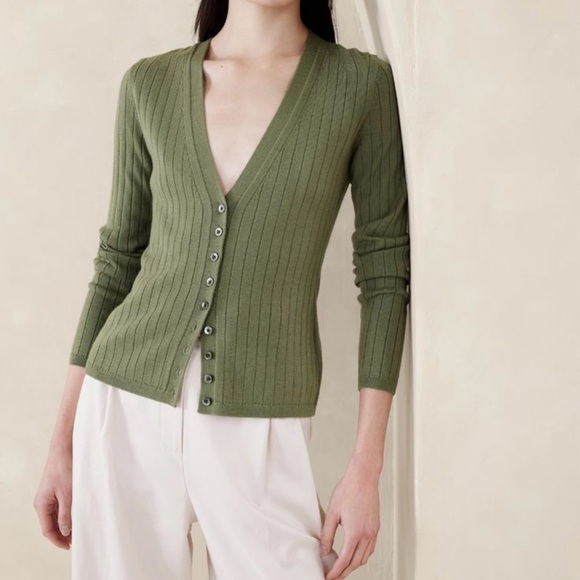 Banana Republic Nezha Merino Cardigan - Picture 1 of 7